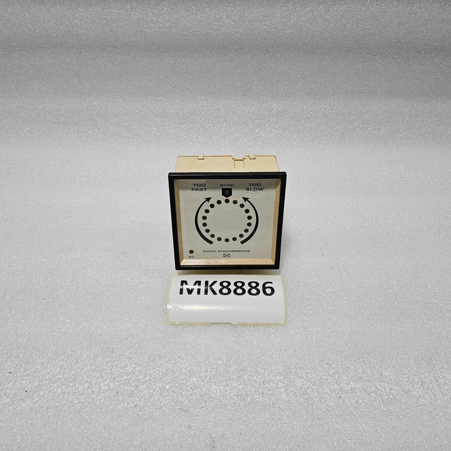 DEIF CHECK SYNCHROSCOPE PANEL METER GENERATOR SYNCHRONIZING INDICATOR 380–440V