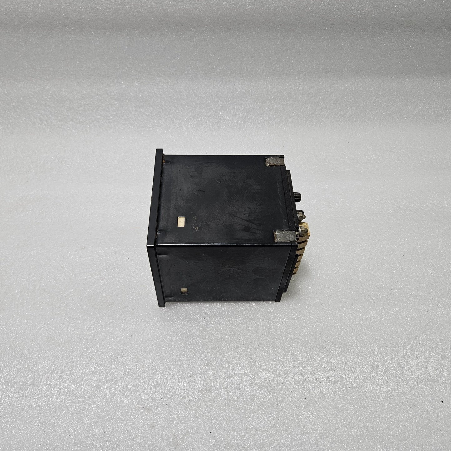 MEGACON KEC 115 3-PHASE SHORT CIRCUIT & OVERCURRENT GUARD WITH KA ANALOG INDICAT