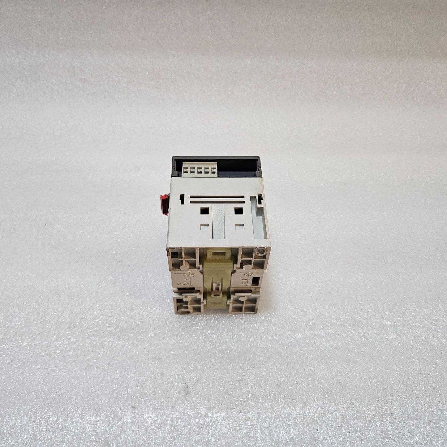 ABB XC08L1-B03 USER CONFIGURABLE INPUT OUTPUT MODULE | 24V DC | MADE IN FRANCE