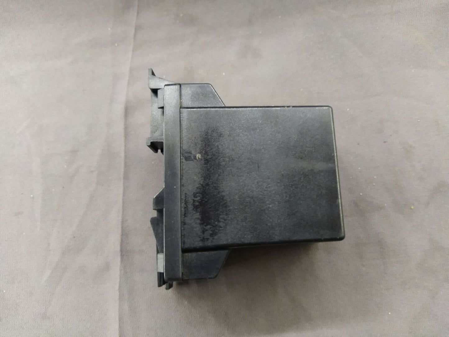 Watlow 92B3-1DK1-0000 Series 92 TYPE K T/C 240 VAC Temperature Controller