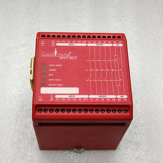 ALLEN BRADLEY 440R-ZBR520AZ1 GUARD MASTER SAFETY RELAY