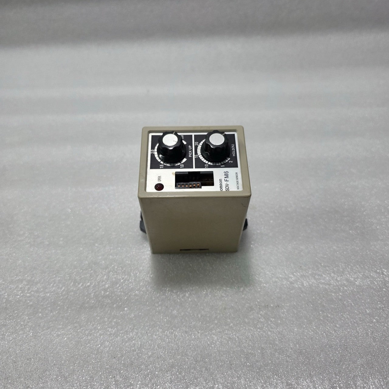 OMRON SDV-FM6 VOLTAGE SENSOR 100-110VAC