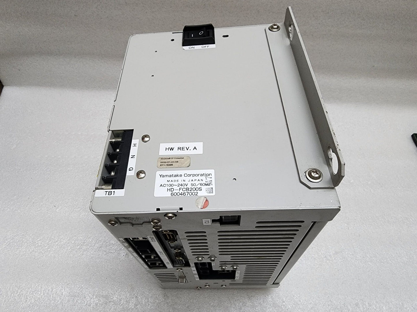 YAMATAKE CORPORATION AZBIL HD-FCB200S 100-240VAC 600467002
