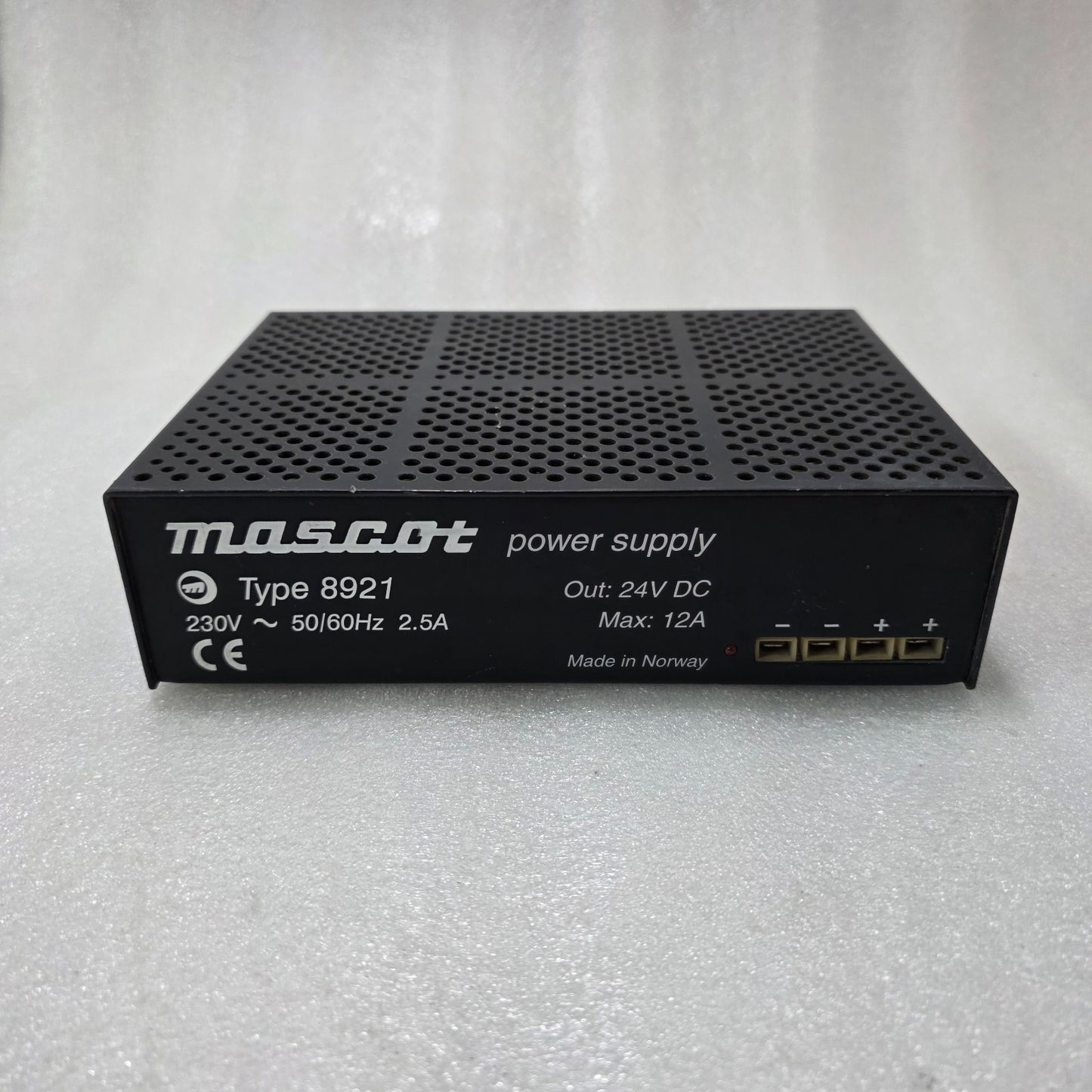 MASCOT TYPE 8921 POWER SUPPLY 24V DC 12A INDUSTRIAL SMPS 230V INPUT MADE IN NORW