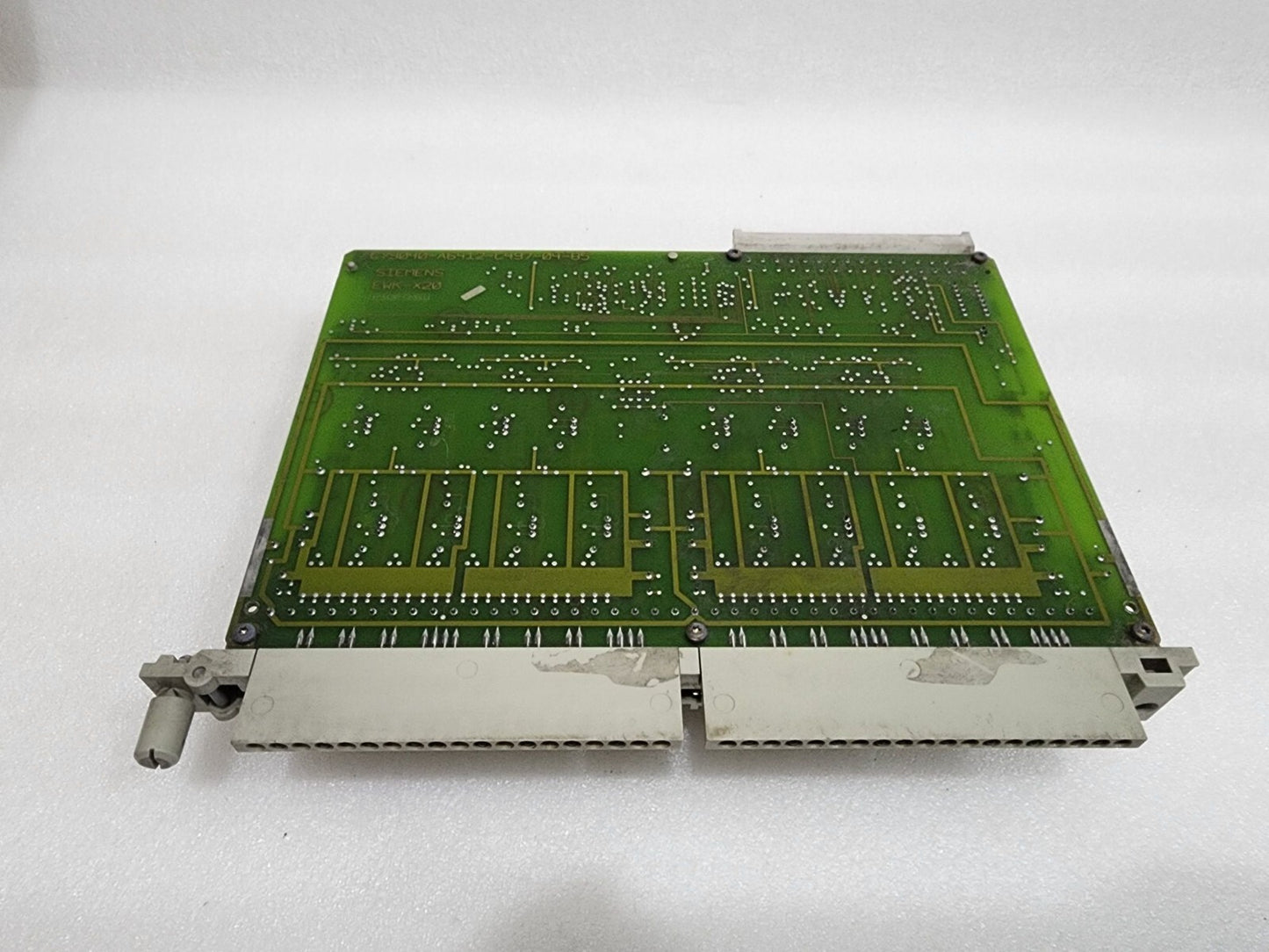 SIEMENS SIMATIC 6ES5 454-4UA13 DIGITAL OUTPUT MODULE