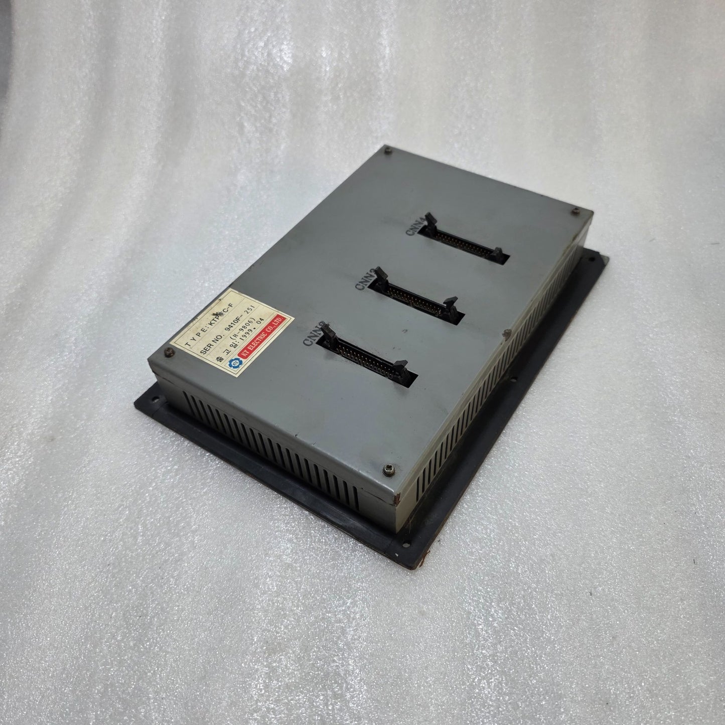 KT ELECTRIC KTP FC-F INDUSTRIAL CONTROL UNIT SERIAL 9410F-251 KTE PANEL DEVICE
