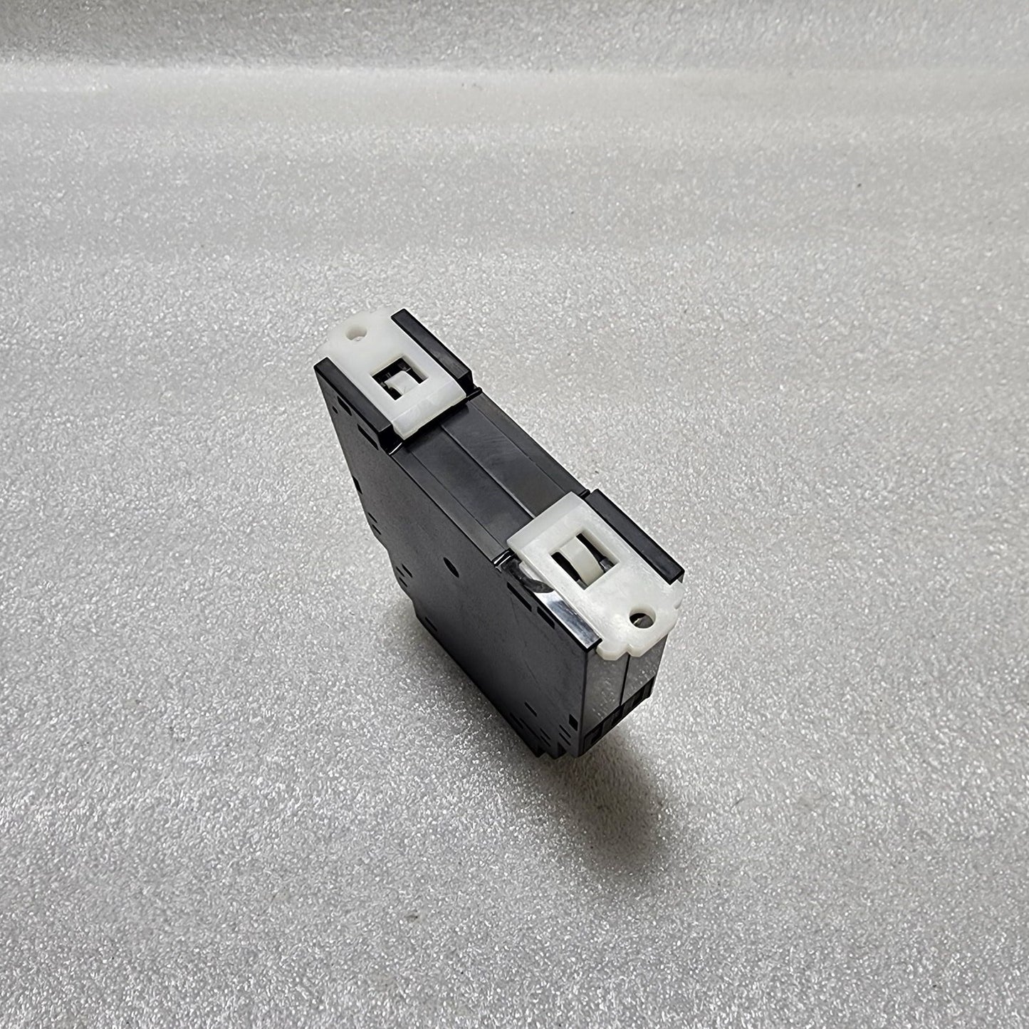 OMRON H3DKZ-A1 TIMER 0.1S-1200H 24-240V AC/DC