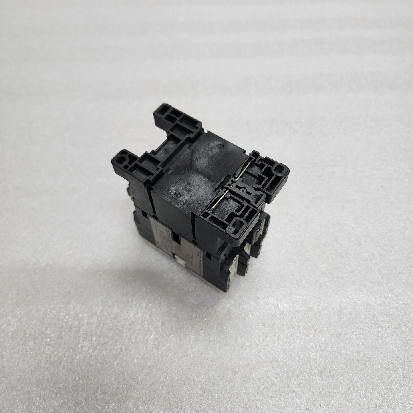 FUJI ELECTRIC SC-E2S MAGNETIC CONTACTOR SE51AA 100-120V