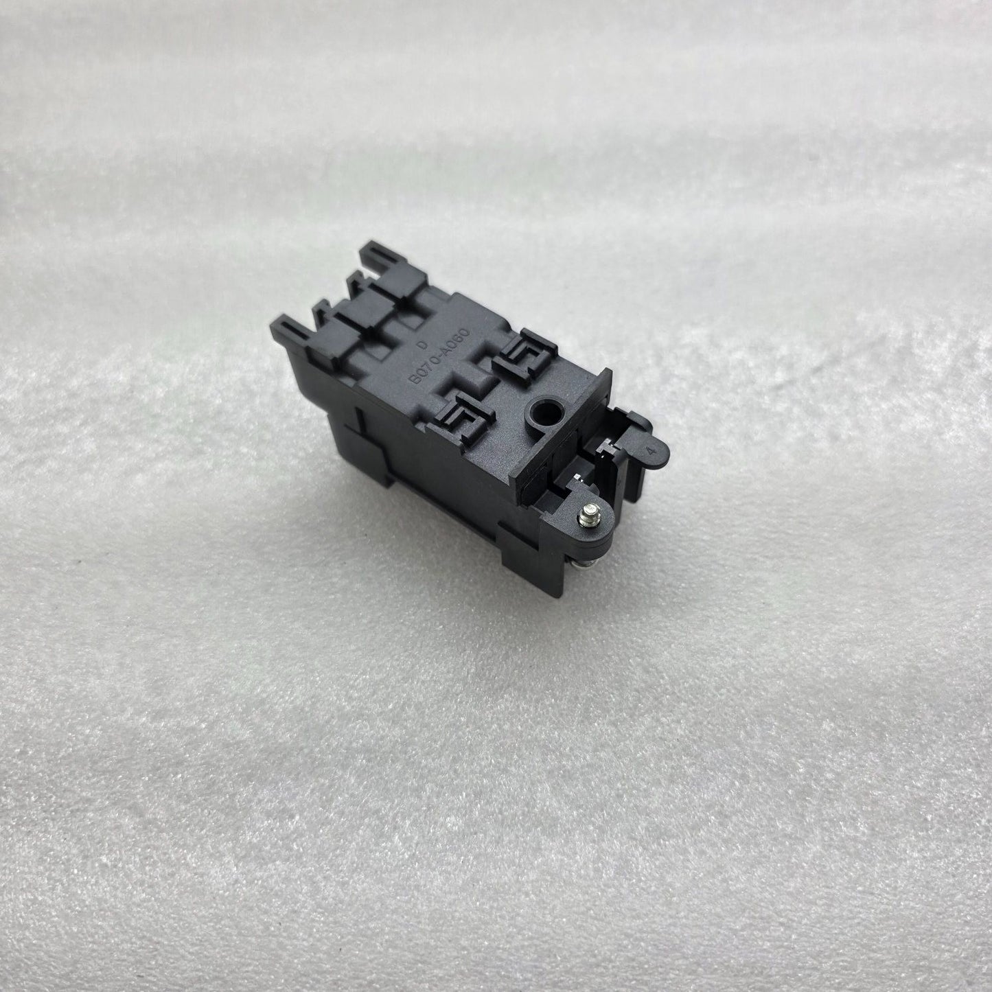 LV429273 CONNECTOR BASE LV429273AB