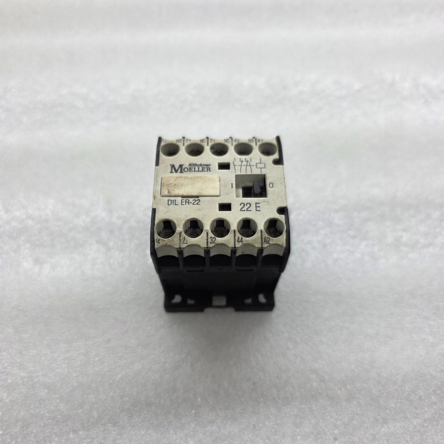 MOELLER DIL ER-22 AUXILIARY CONTACTOR