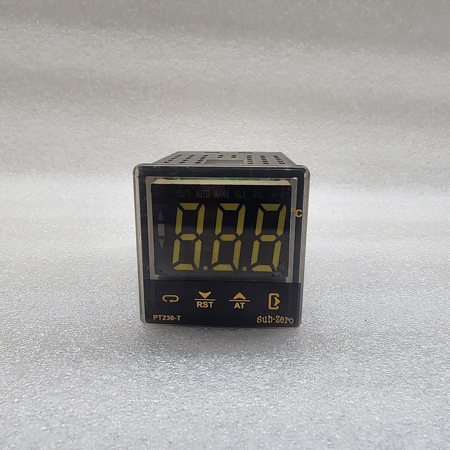 SUB-ZERO PT230-T TEMPERATURE CONTROLLER PT230-T-W2C30 250VAC 10A