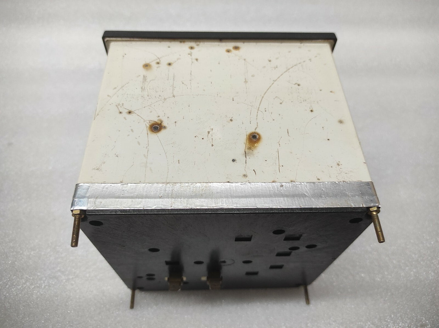 FRER kWh KILOWATT-HOUR METER