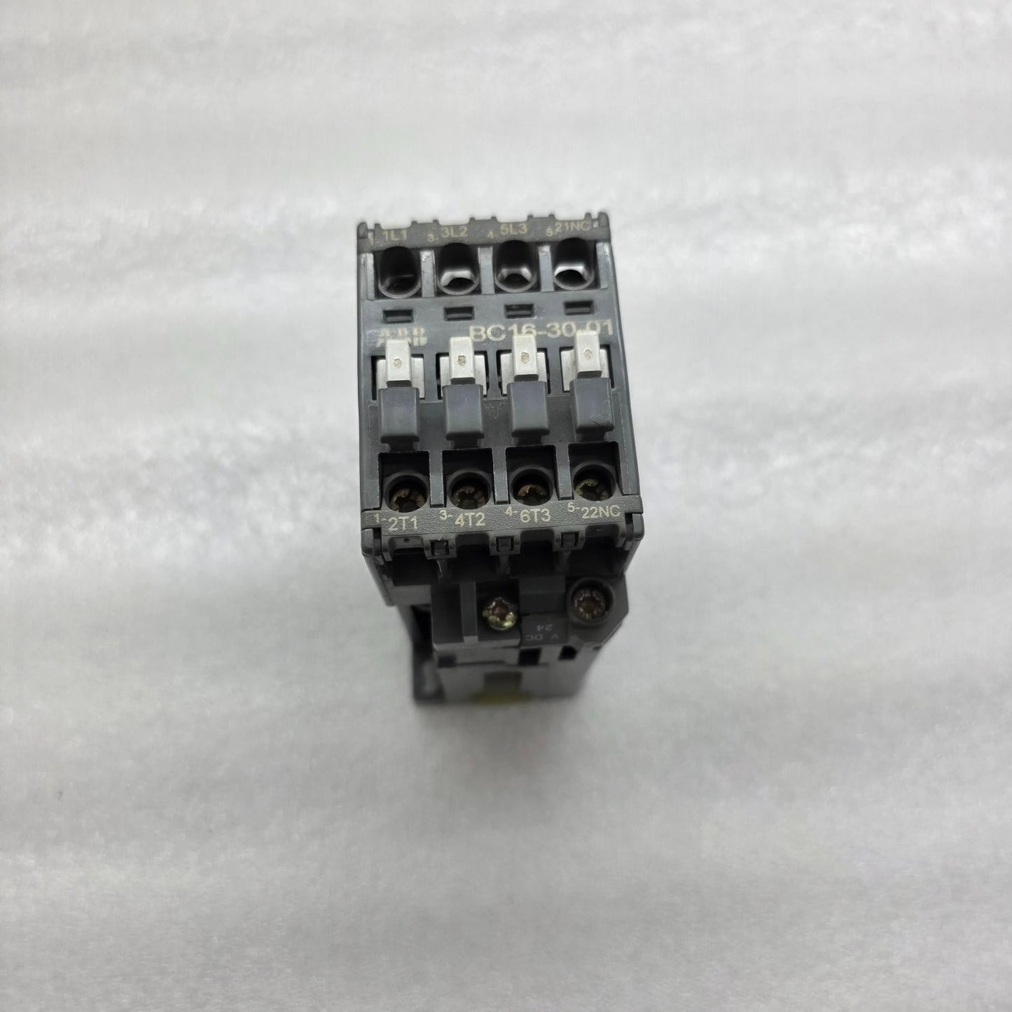 ABB BC16-30-01 MAGNETIC CONTACTOR 28A COIL VOLTAGE 24VDC