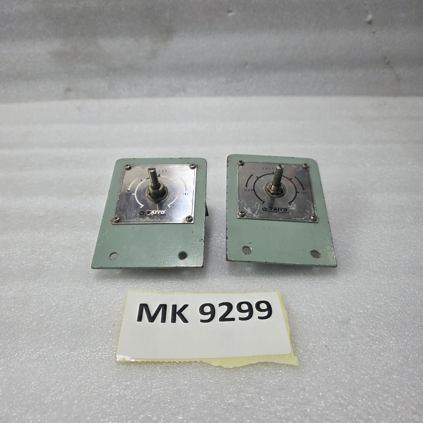 TAIYO ELECTRIC PIGEON F50 500Ω WIRE WOUND RHEOSTAT PANEL MOUNT VARIABLE RESISTOR