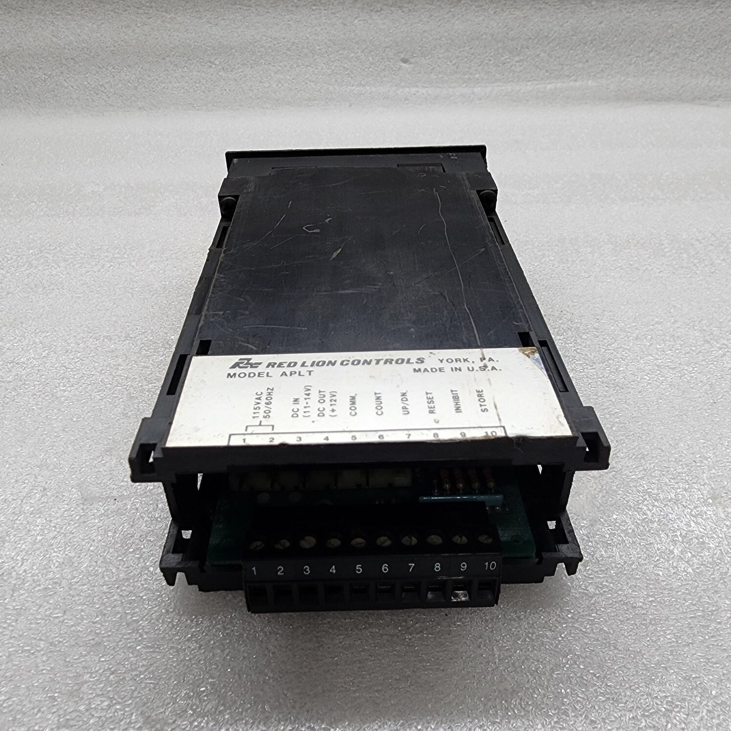 RED LION CONTROLS APLT DIGITAL COUNTER 115VAC