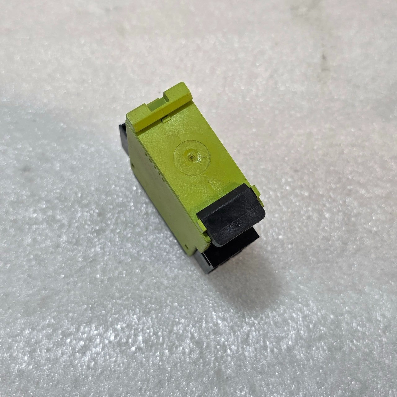 TELE DTR2E MULTIFUNCTION TIME DELAY RELAY 230VAC/24VAC-DC