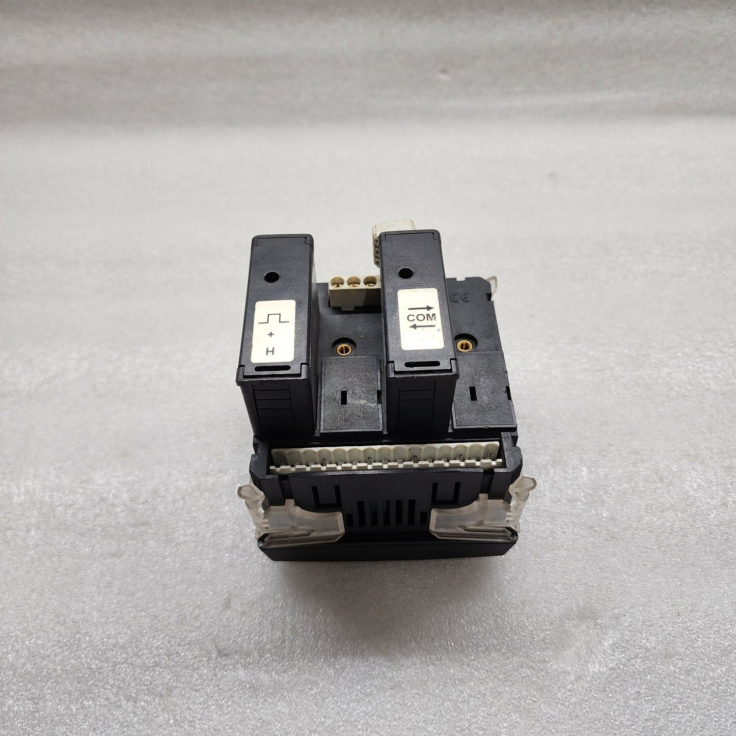 SOCOMEC DIRIS AP MULTIFUNCTION METER 48250000 110-400VAC/120-350VDC
