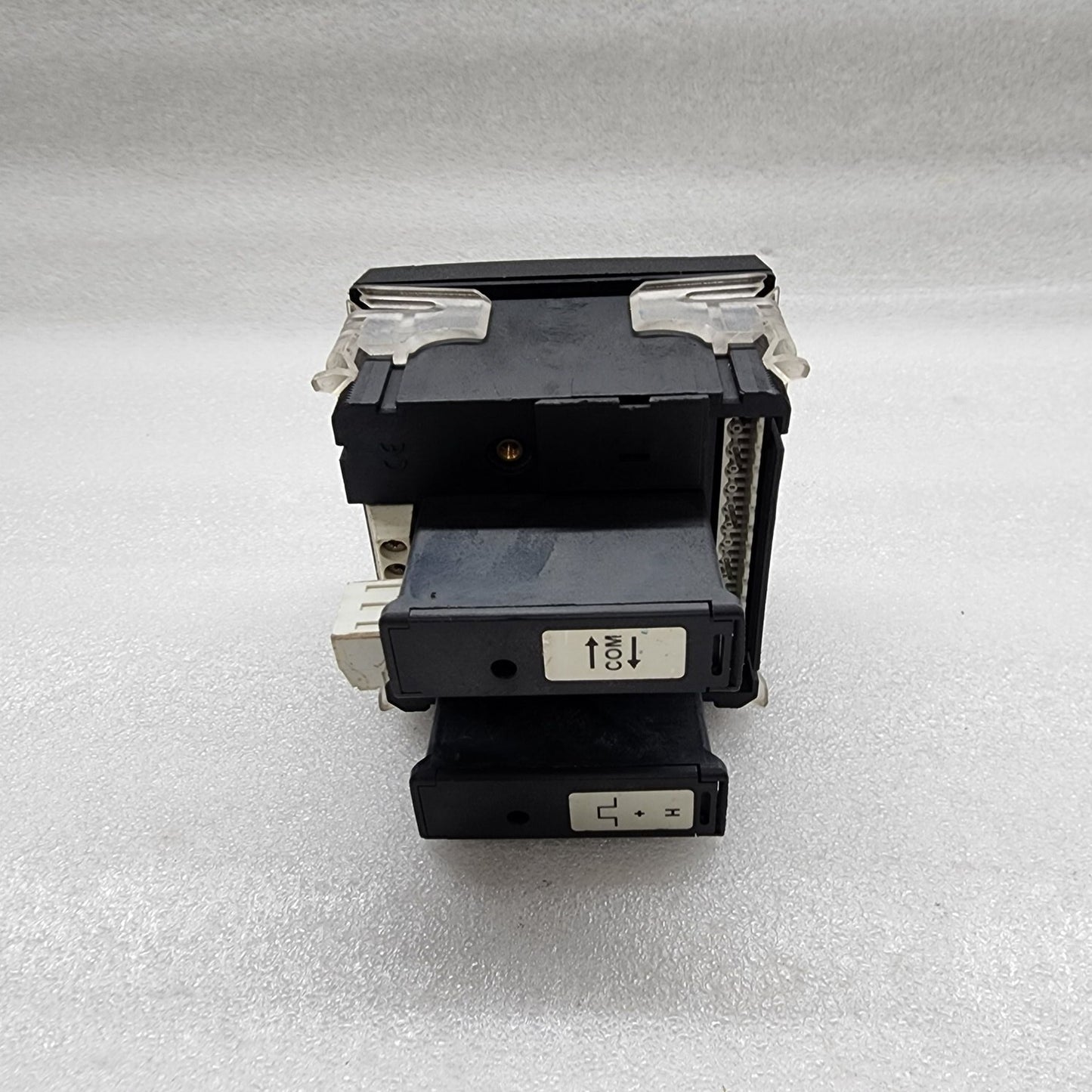 SOCOMEC DIRIS AP MULTIFUNCTION METER 48250000 110-400VAC/120-350VDC
