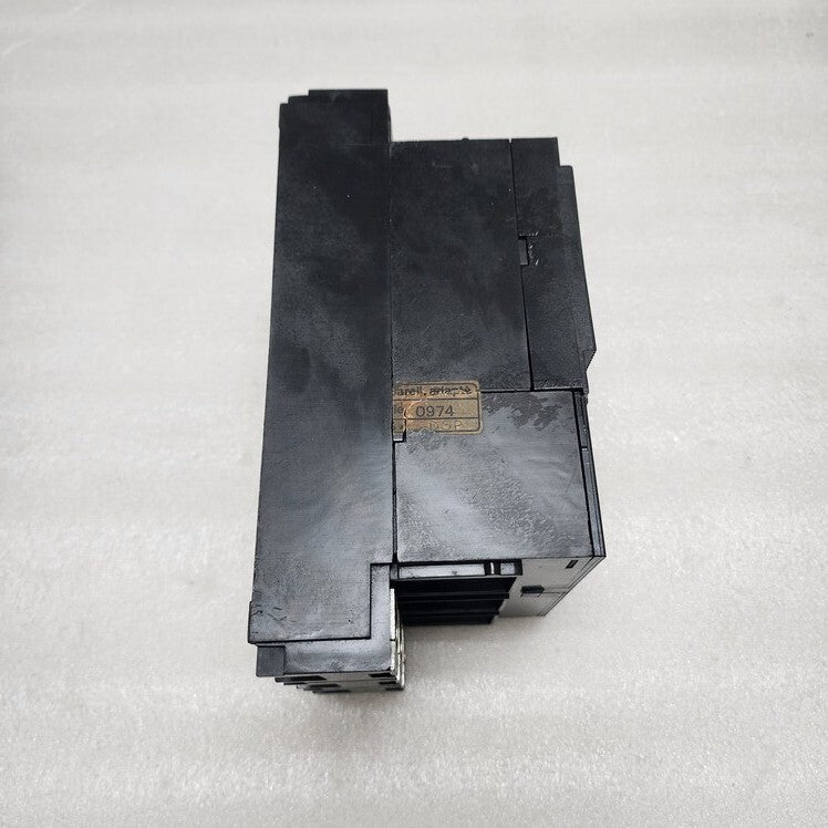 MERLIN GERIN COMPACT C250N 3-POLE CIRCUIT BREAKER C250NHL-D250