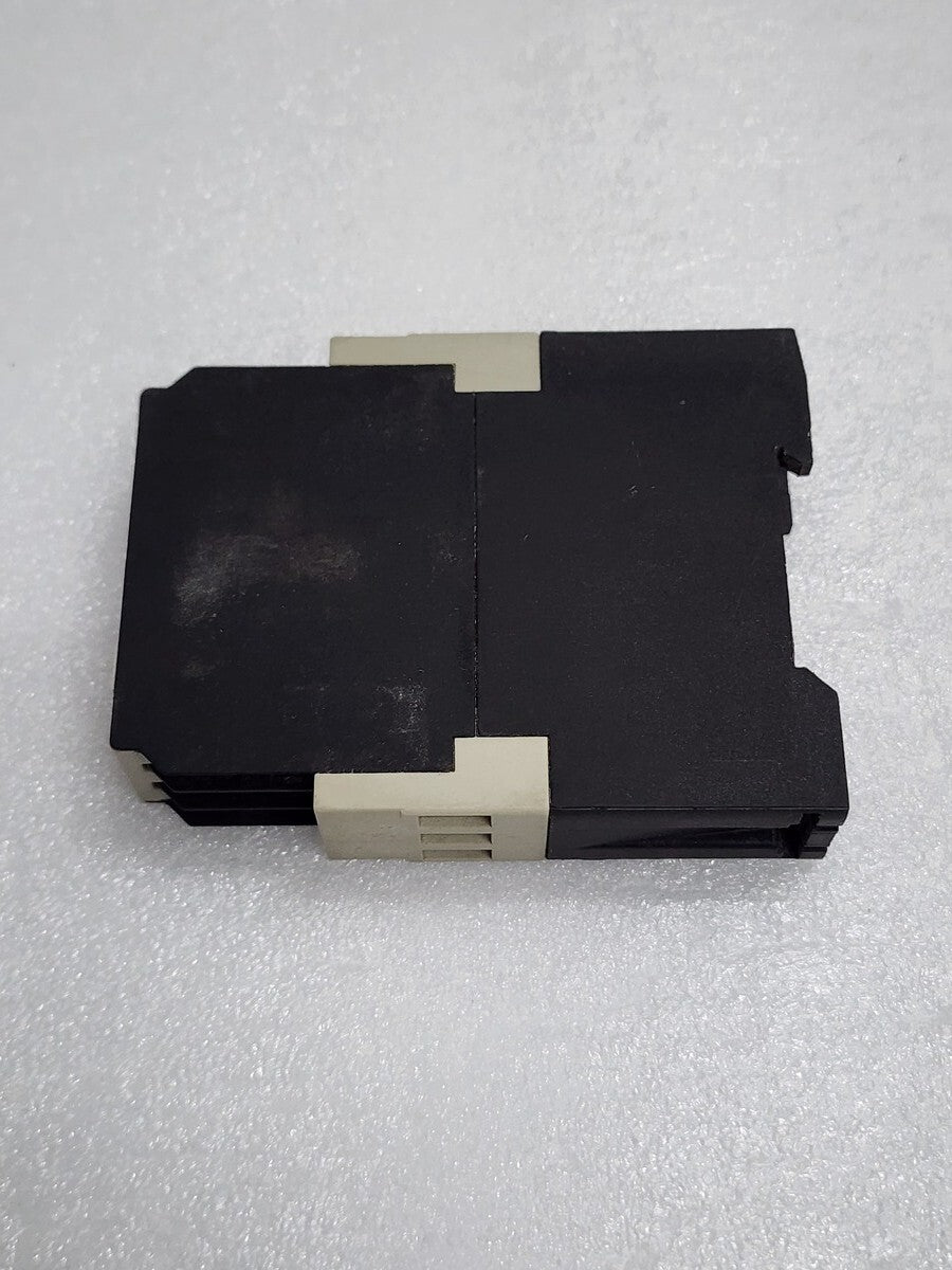 ENTRELEC SCHIELE ERS TIMETRON ON DELAY TIMER 2.430.103.02 110-240VAC / 24V AC-DC