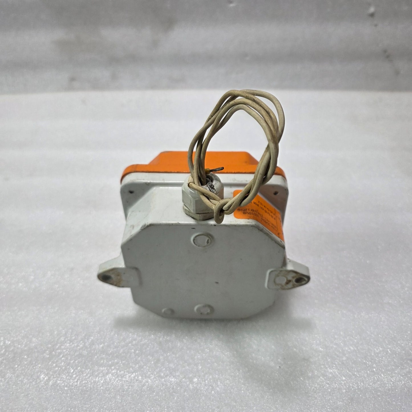 PALAZZOLI 900463EX EXPLOSION PROOF SIGNAL DEVICE 110V AC IP66 ATEX CERTIFIED IND