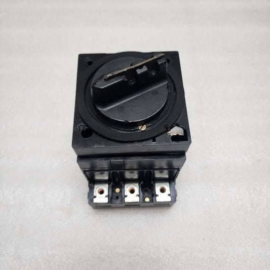 MERLIN GERIN C125-NL MA 3-POLE CIRCUIT BREAKER 80A