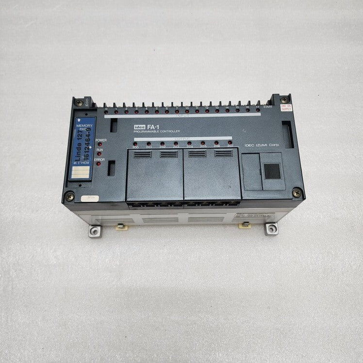 IDEC PFA-1C24RDC 24-BASE UNIT 24VDC