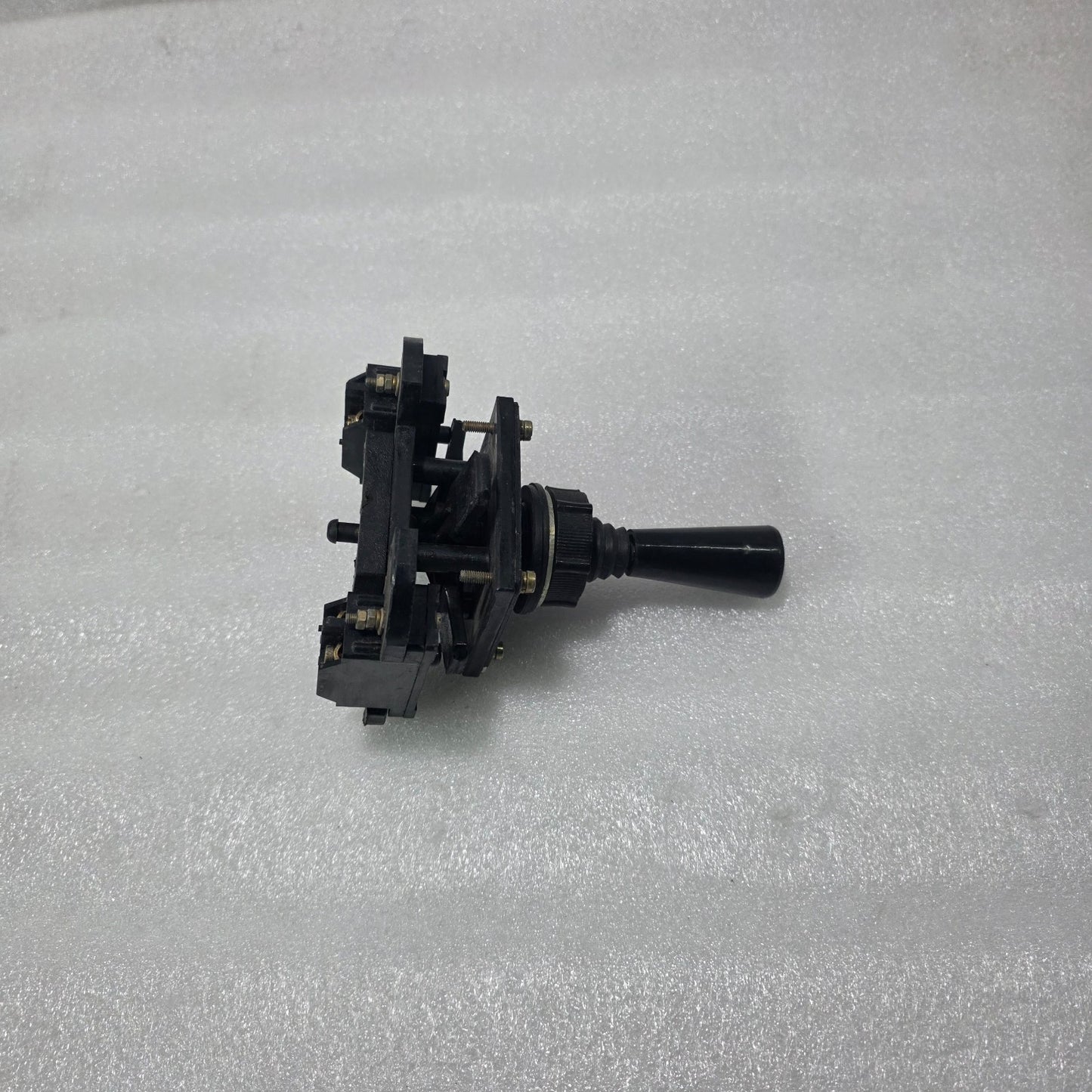 KCCS-03 INDUSTRIAL JOYSTICK SWITCH 15A 500V AC 1NO+1NC CONTROL LEVER