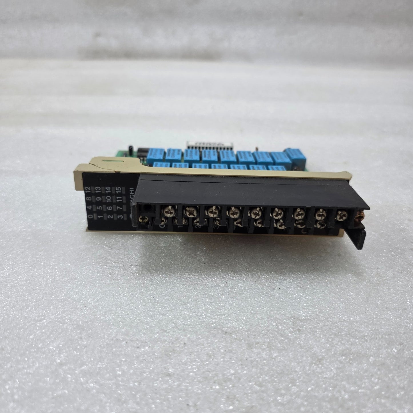 HITACHI RY/SSR OUTPUT MODULE 33029692-1 | POM-RBH PLC RELAY/SSR OUTPUT BOARD | M