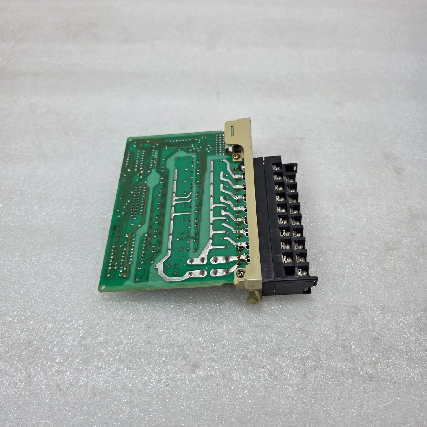 HITACHI RY/SSR OUTPUT MODULE 33029692-1 | POM-RBH PLC RELAY/SSR OUTPUT BOARD | M