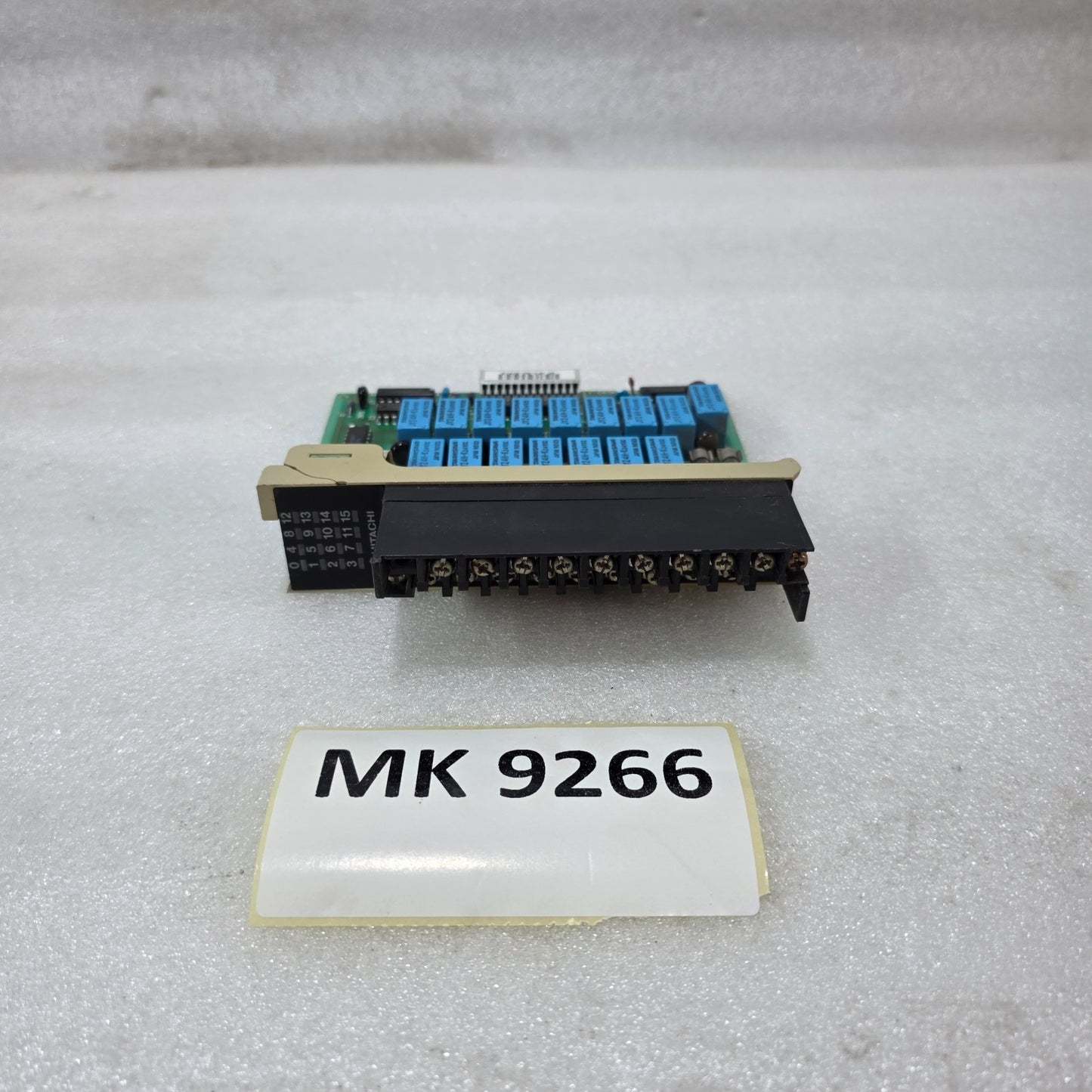 HITACHI RY/SSR OUTPUT MODULE 33029692-1 | POM-RBH PLC RELAY/SSR OUTPUT BOARD | M