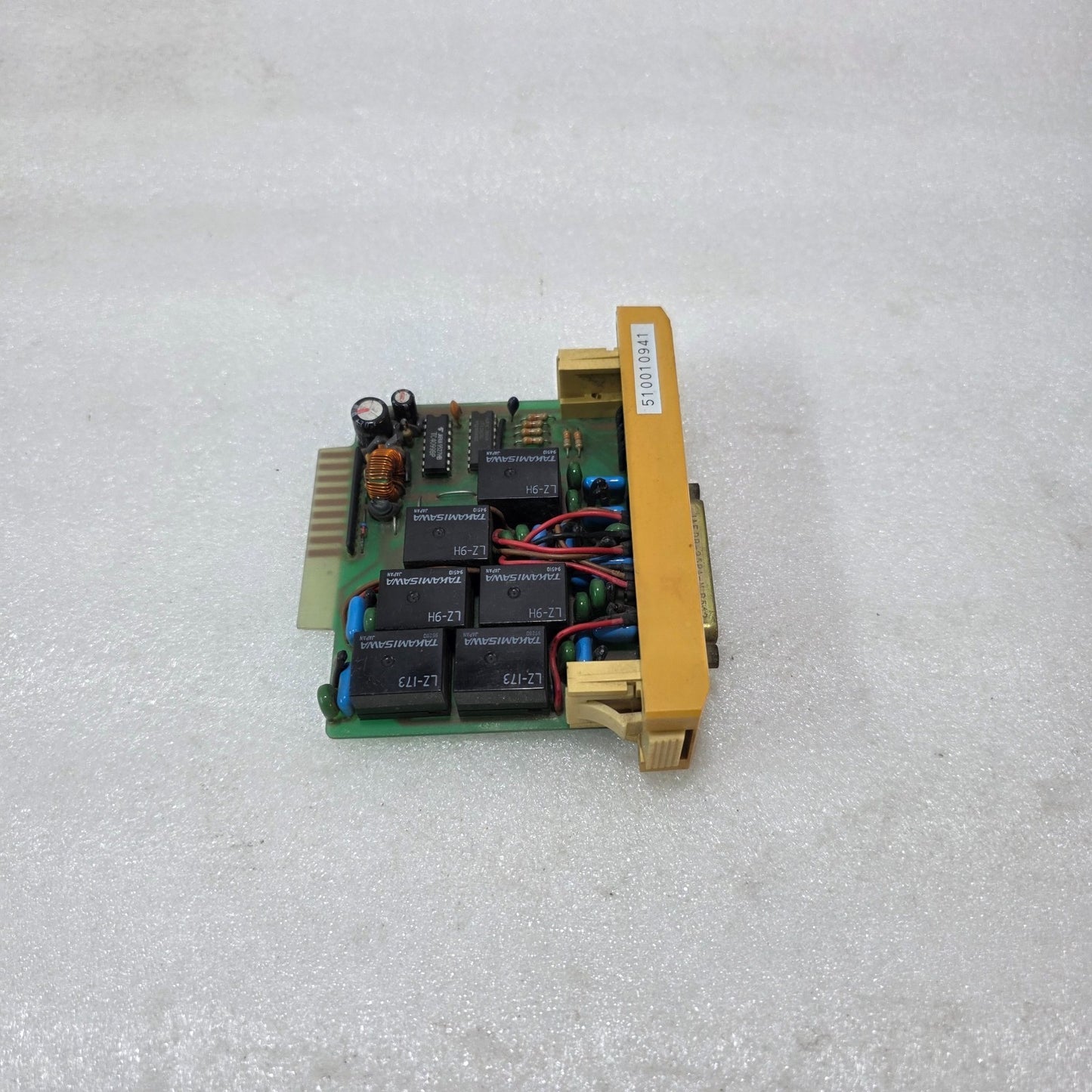 HITACHI E-01T-4131 OUTPUT MODULE | DIGITAL OUTPUT INTERFACE BOARD