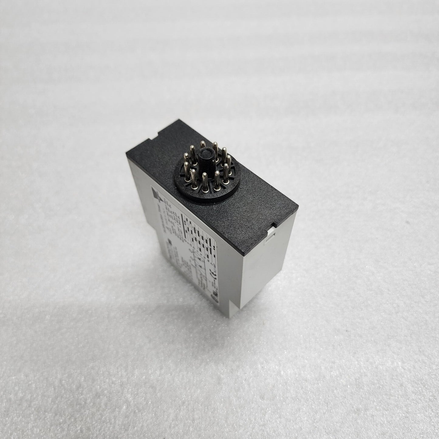 CARLO GAVAZZI PMC01D115 MULTIFUNCTION TIMER