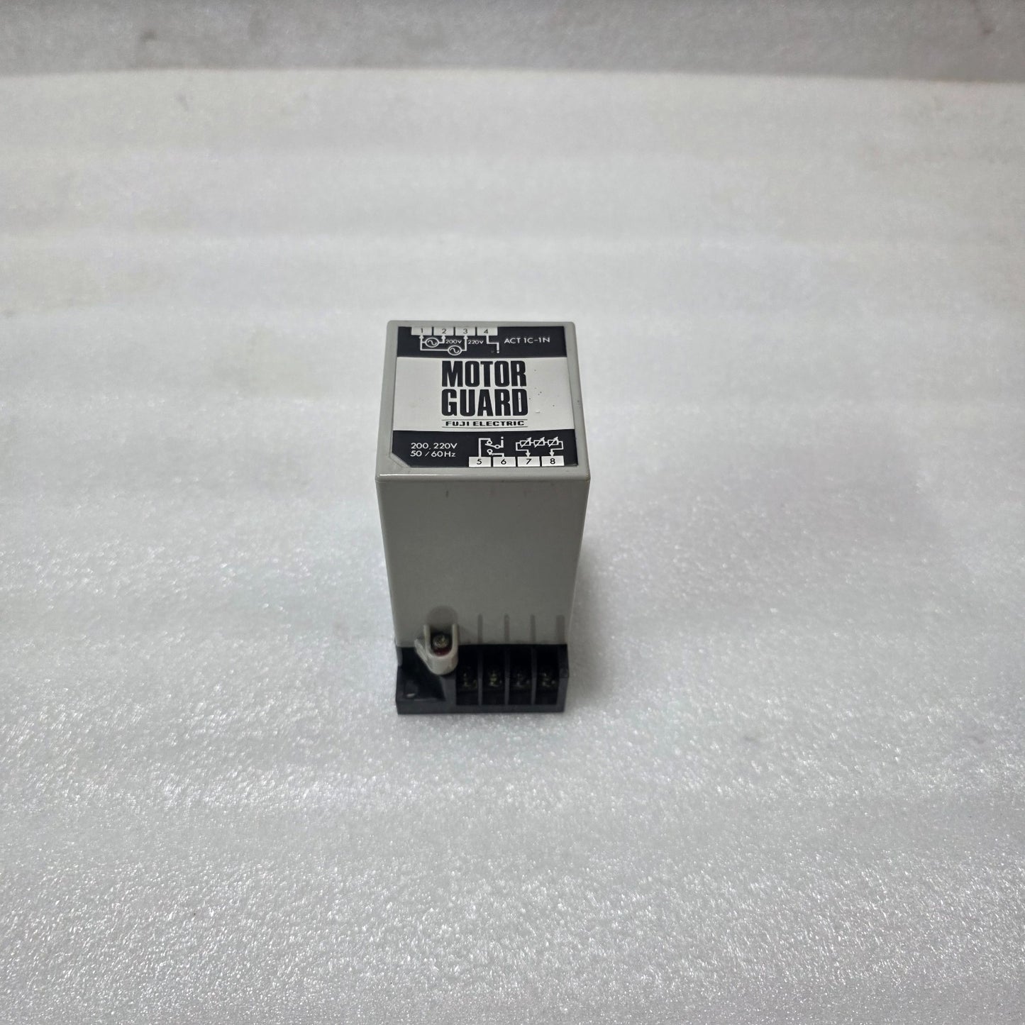 FUJI ELECTRIC ACT 1C-1N MOTOR GUARD RELAY | 200-220V AC