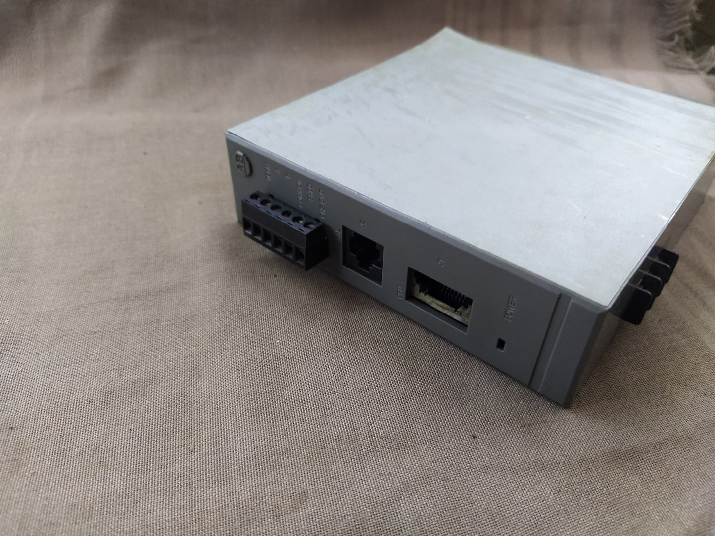 ALLEN BRADLEY SLC 500 DH-485 LINK COUPLER CAT 1747-AIC SERIES B