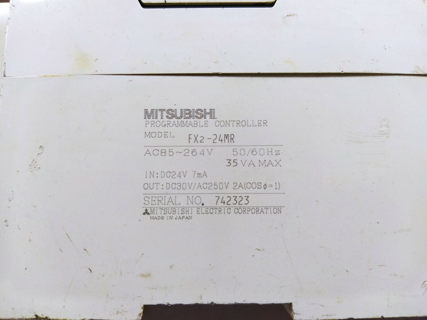 Mitsubishi MELSEC FX2-24MR Programmable Controller 85-264V AC FX224MR