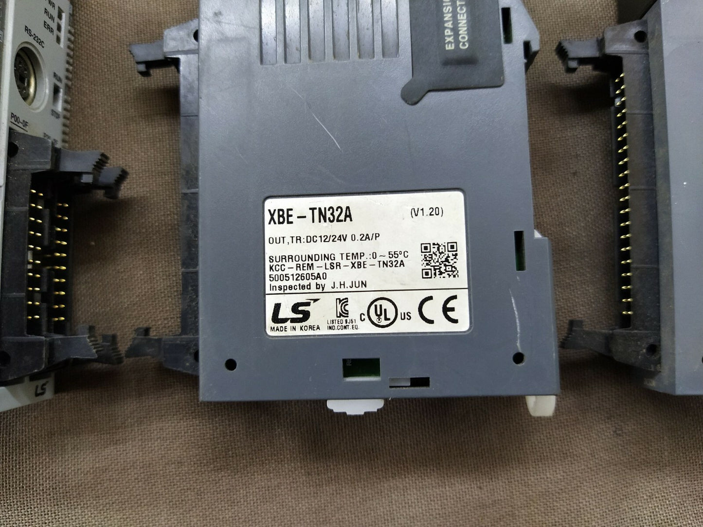 LS Electric XBM-DN32S Programmable Controller XBE-TN32A XBE-DC32A PLC