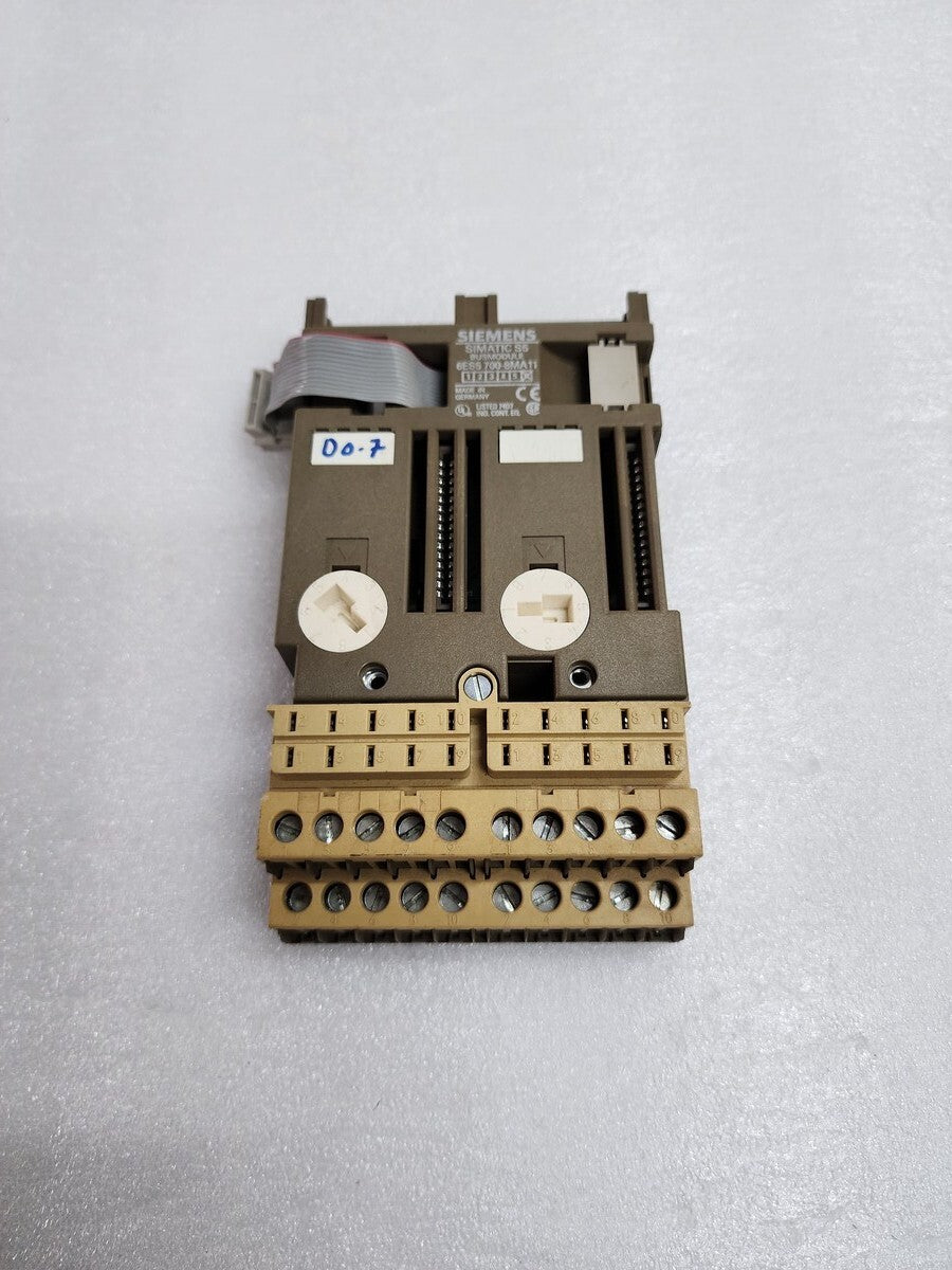9 UNIT X SIEMENS SIMATIC S5 6ES5 700-8MA11 BUS MODULE LOT OF 9 PC