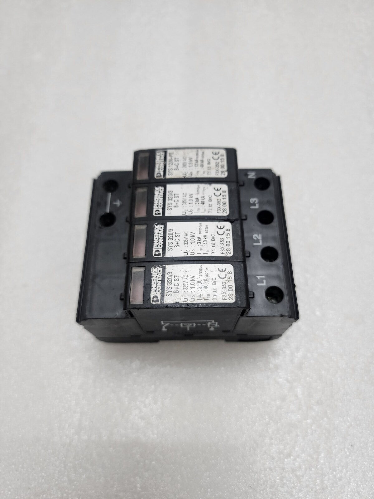 PHOENIX CONTACT VAL-MS/3+1-BE TYPE 2 SURGE PROTECTION BASE WITH SYS 320/3 B+C ST