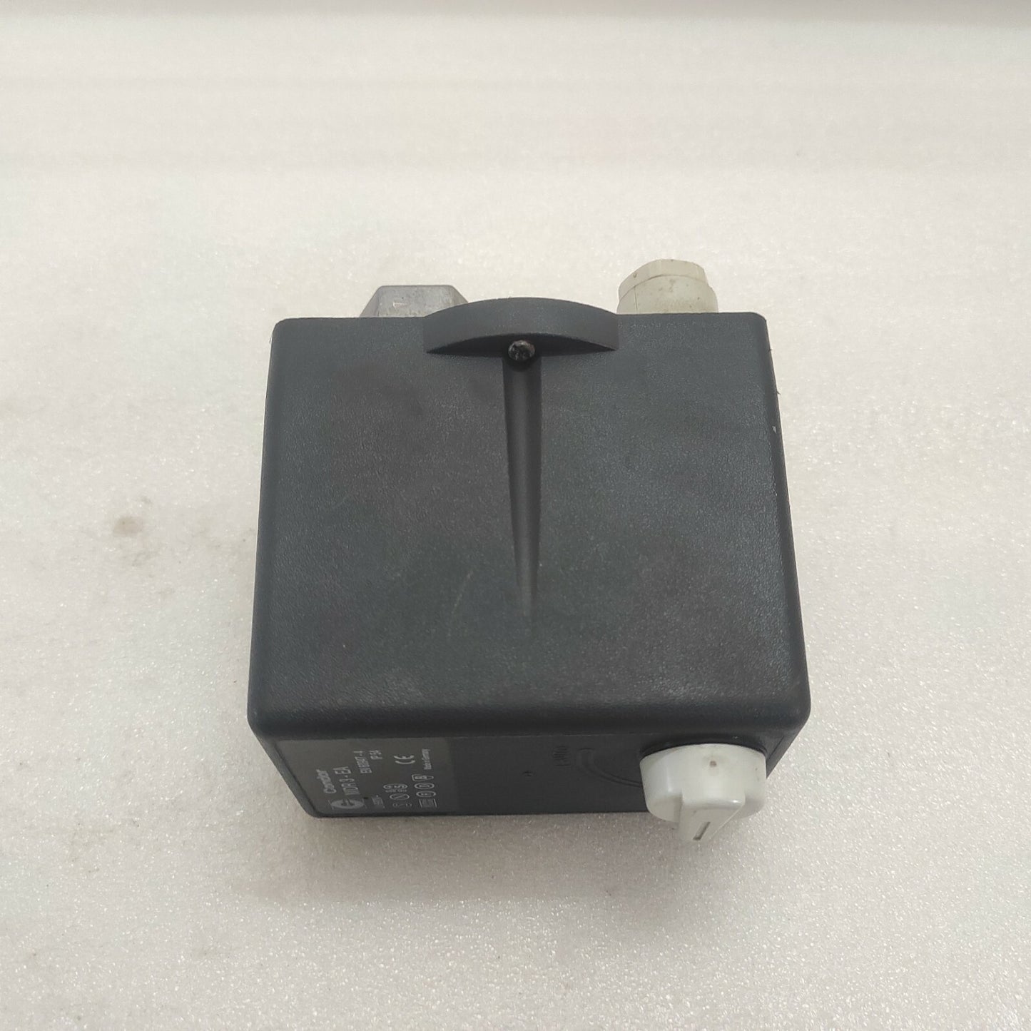 CONDOR MDR3-EA PRESSURE SWITCH 690V