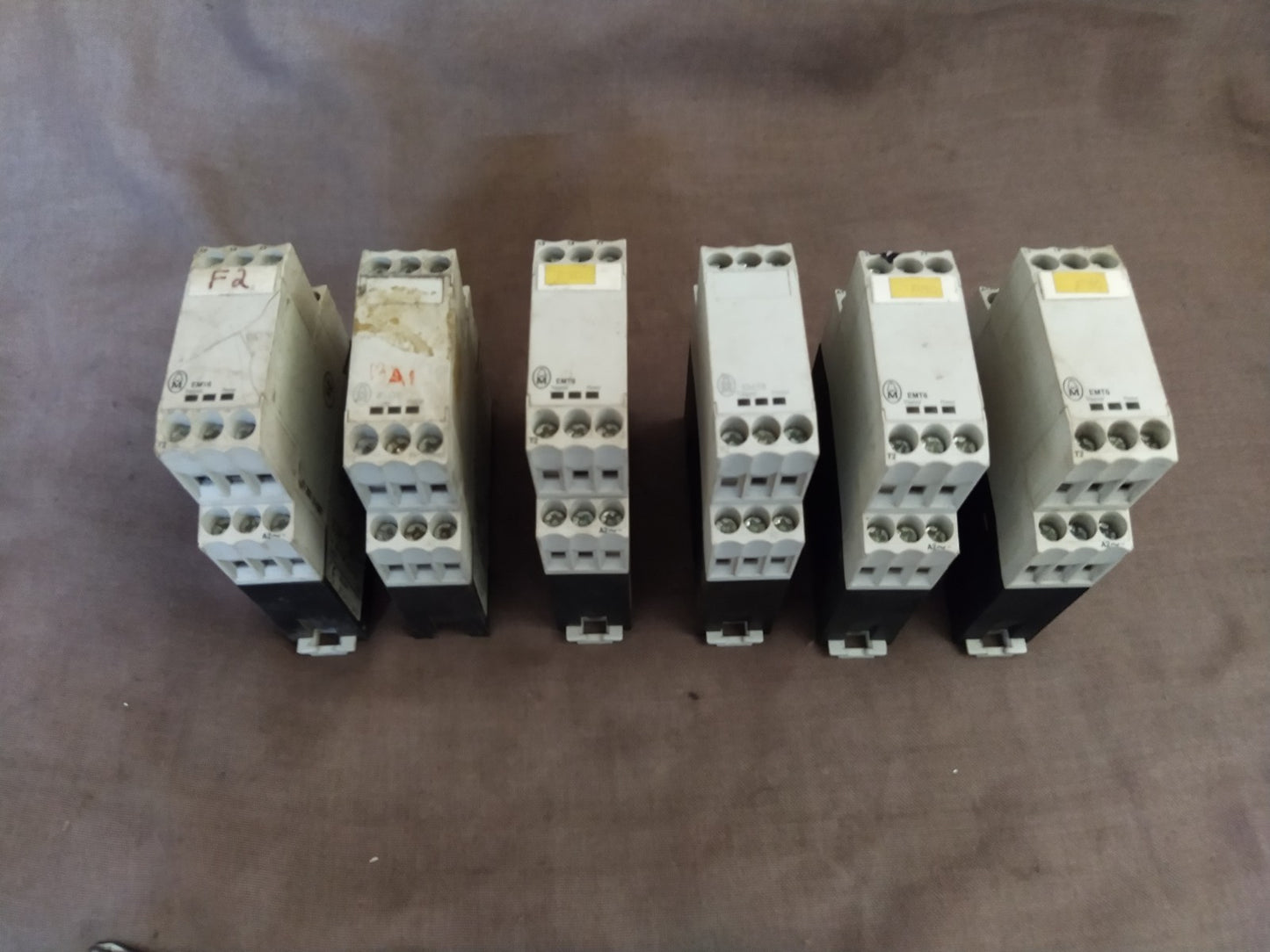 3 X KLOCKNER MOELLER EMT6 THERMISTOR OVERLOAD RELAY LOT OF 3 UNIT