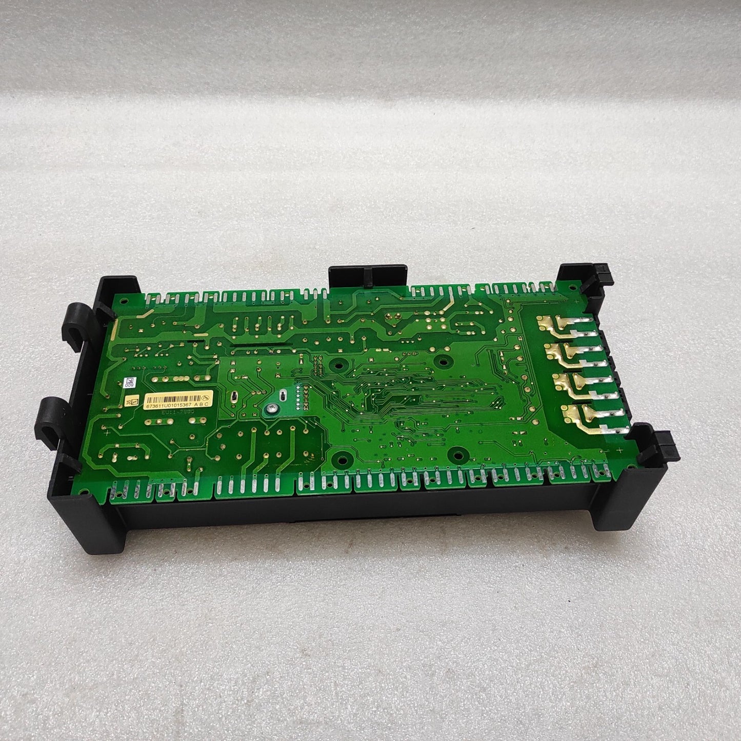 ELECTROLUX 0L2583 MAIN PC BOARD 673611U01 EUTRON