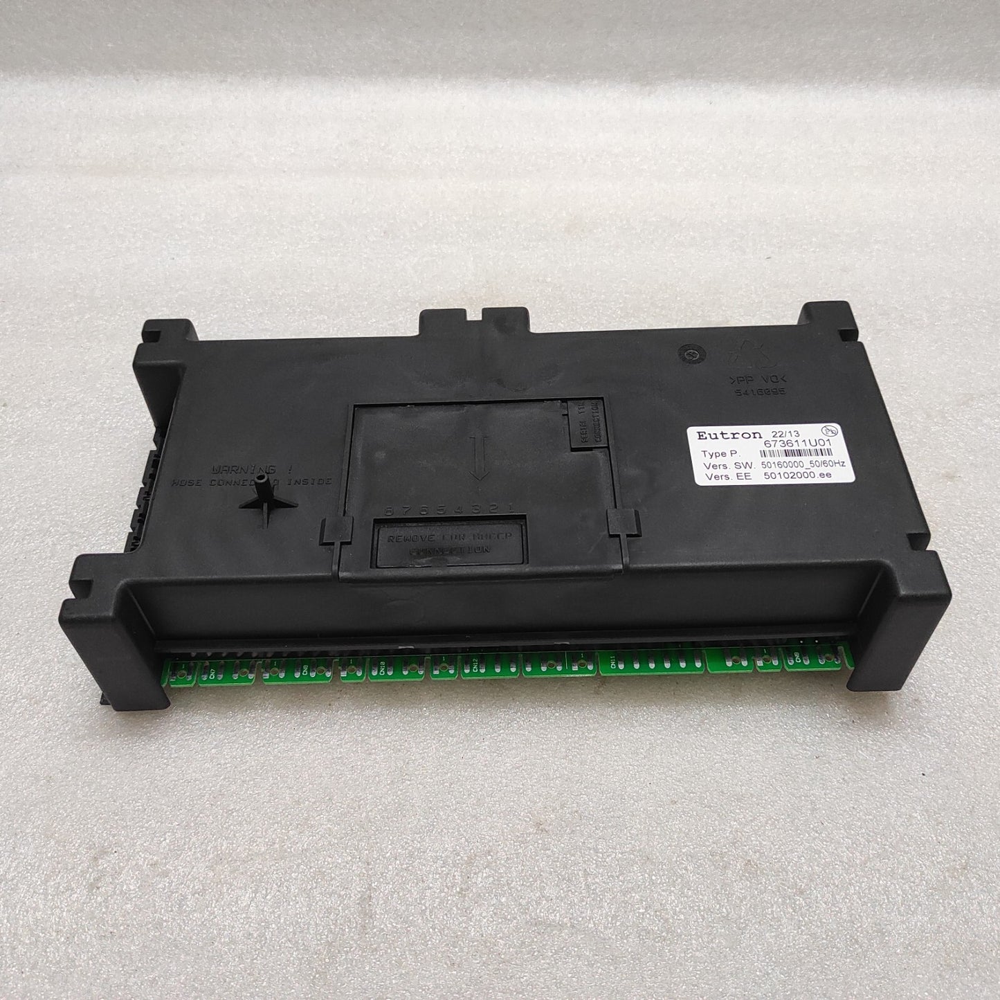 ELECTROLUX 0L2583 MAIN PC BOARD 673611U01 EUTRON