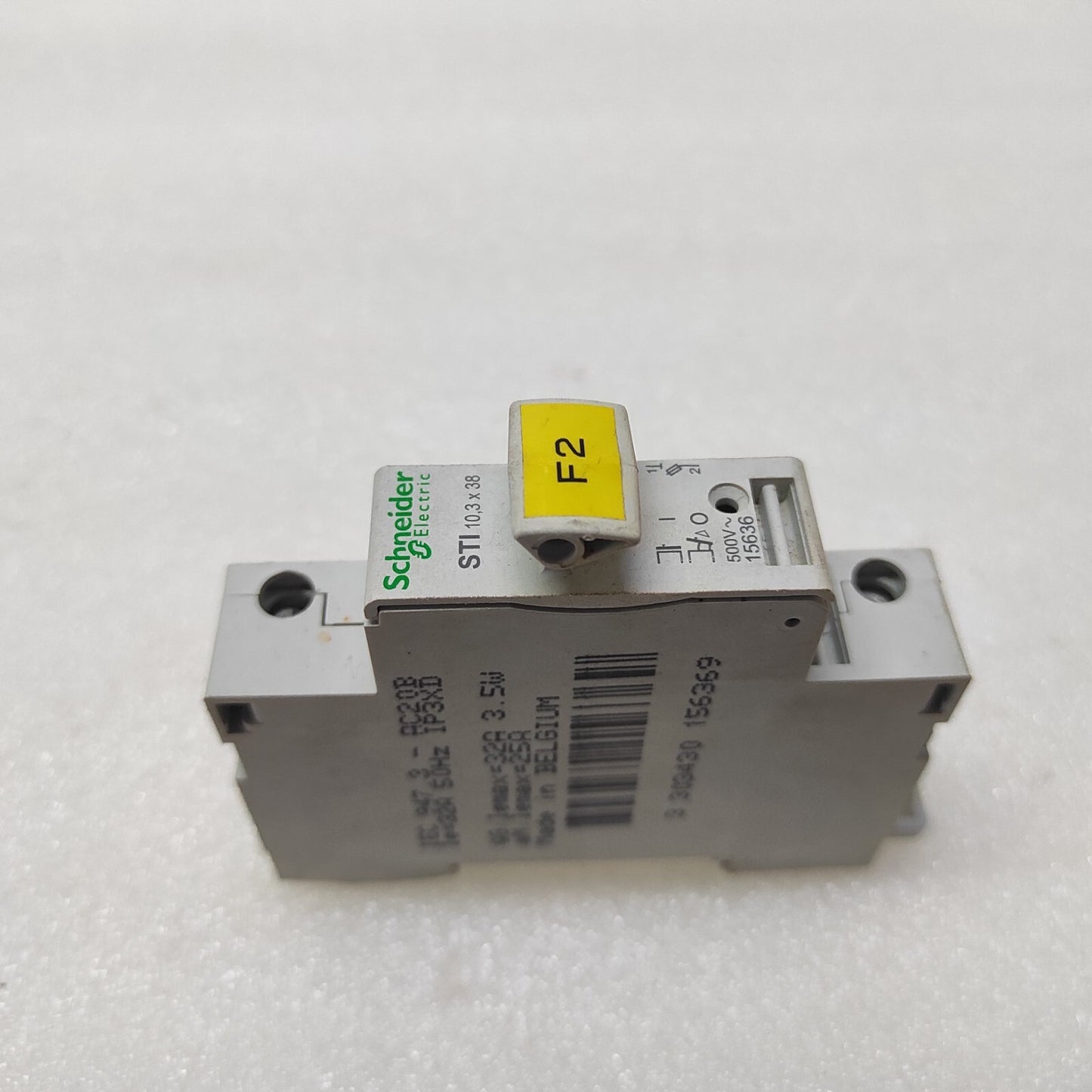 SE 15636 FUSE DISCONNECTOR 32A LOT OF 2 UNIT