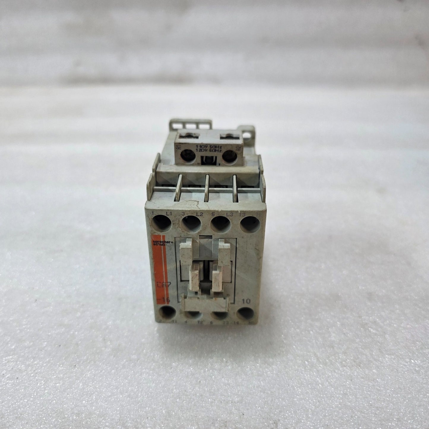 SPRECHER + SCHUH CA7-16-10 CONTACTOR 16A 3 POLE 110/120V COIL IEC MOTOR STARTER