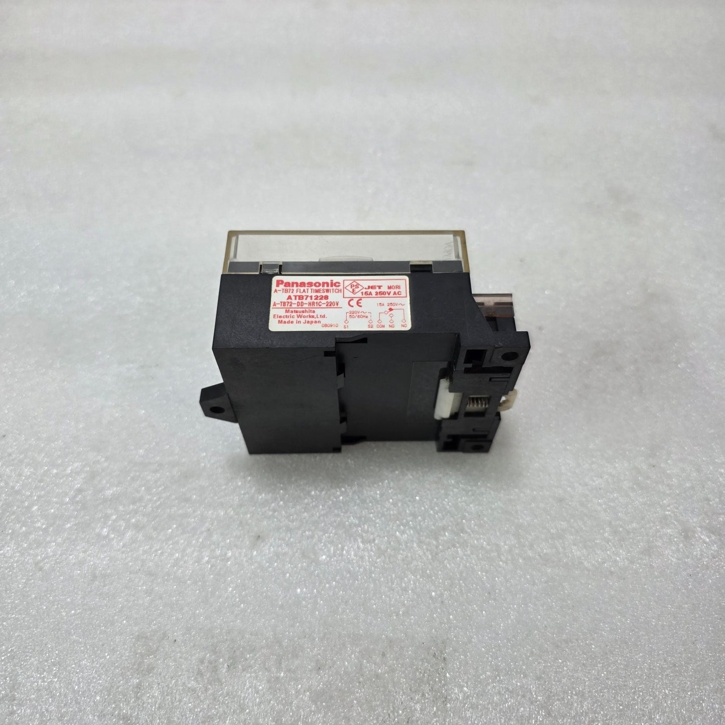 PANASONIC ATB71228 A-TB72 FLAT TIME SWITCH 220V 15A 24 HOUR ANALOG TIMER