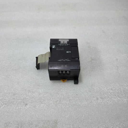 OMRON CP1W-8ET1 PLC OUTPUT UNIT TRANSISTOR OUTPUT MODULE 8 POINT CP1 SERIES