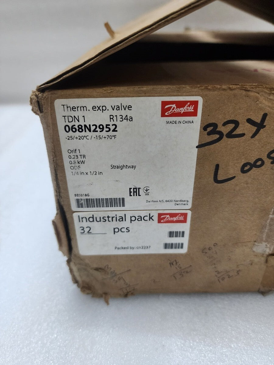DANFOSS TDN 1 THERMOSTATIC EXPANSION VALVE 068N2952 LOT OF 30 UNITS