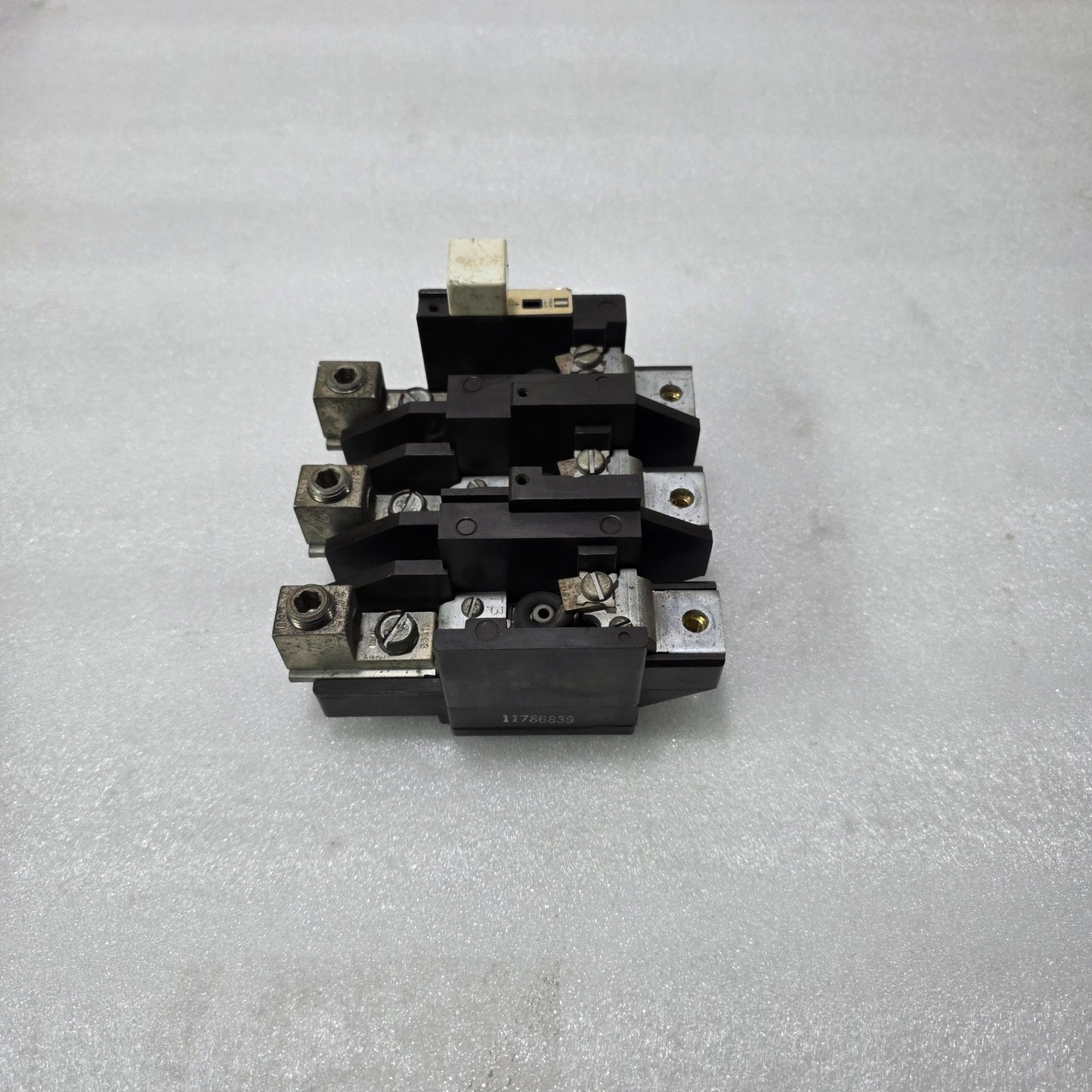 3 POLE POWER TERMINAL BLOCK ASSEMBLY 11786839 | HEAVY DUTY ELECTRICAL CONNECTOR