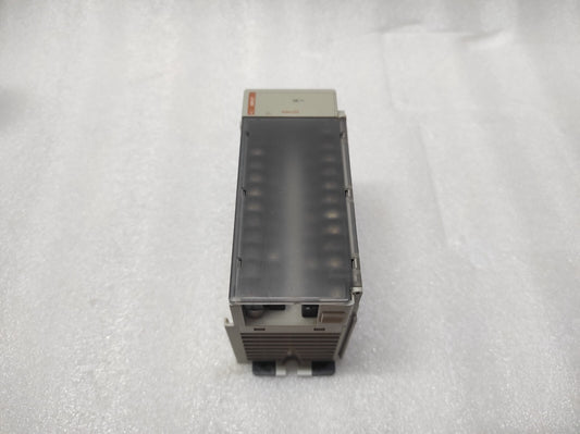ALLEN BRADLEY CAT 1769-IF8 SER A 8-CH ANALOG INPUT MODULE